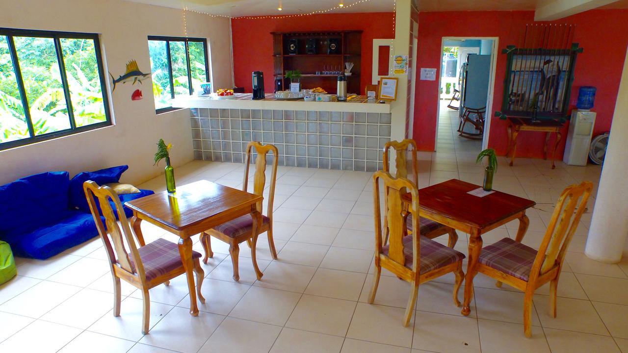 Sunshine Hotel Little Corn Island Esterno foto